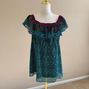 Bisou Bisou Maternity Top Blue geometric floral design Size Medium